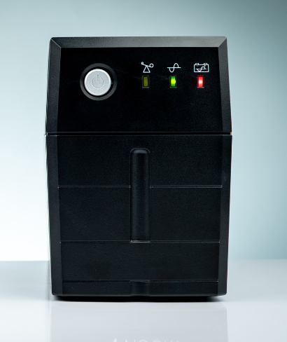 Скільки акумулюють енергії сонячні панелі