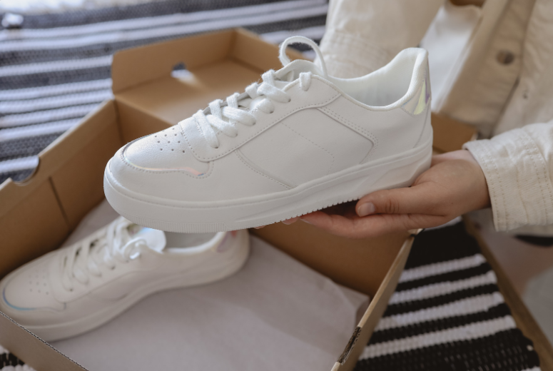 Модні жіночі образи з взуттям